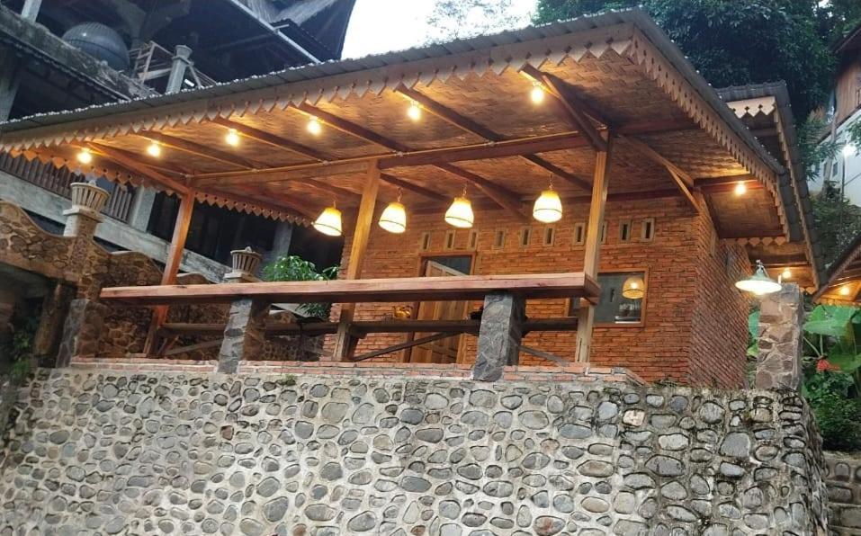 Rambai Tree Jungle Lodges 부킷 라왕 외부 사진